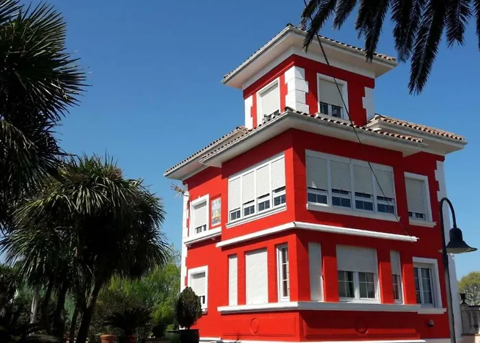 Ferienhaus La Torre Del Indiano-villa- *